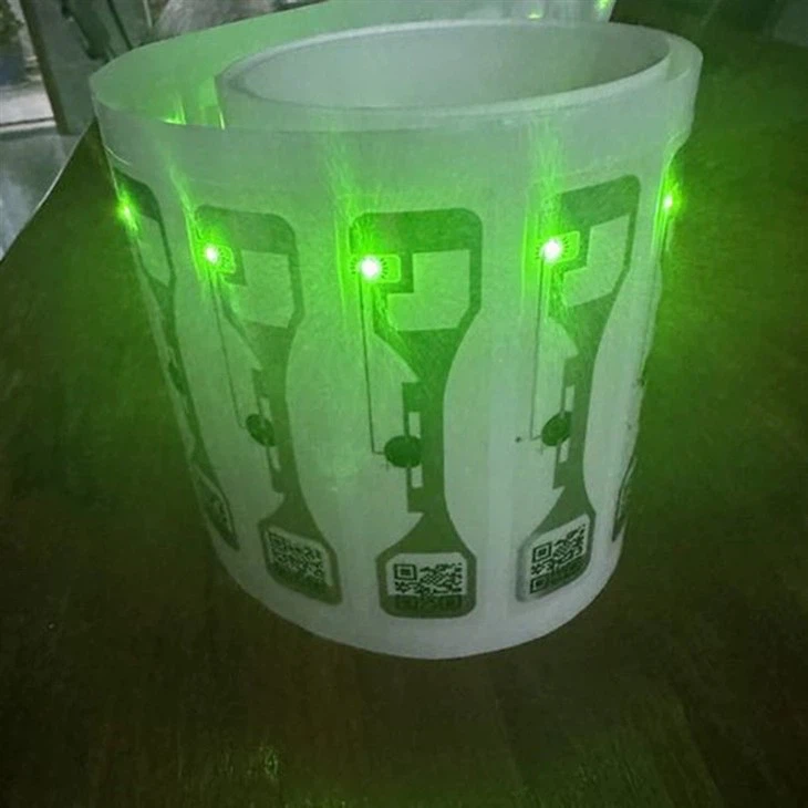 RFID مع علامة LED