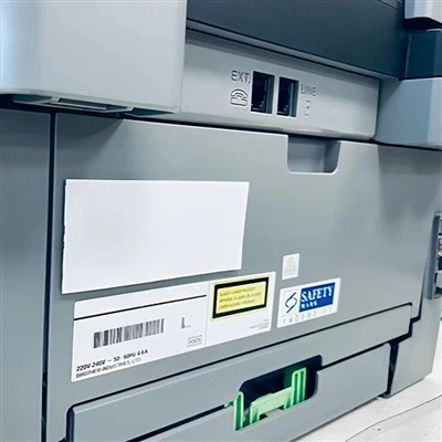 علامات RFID السلبية على المعدن