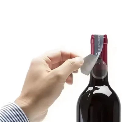 كم تزيد تكلفة أختام RFID مقارنة بالأختام التقليدية؟